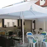 Klaudija's Charming & Гостьовий будинок Трогір
