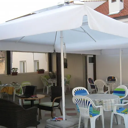 Klaudija's Charming & Guest house Trogir